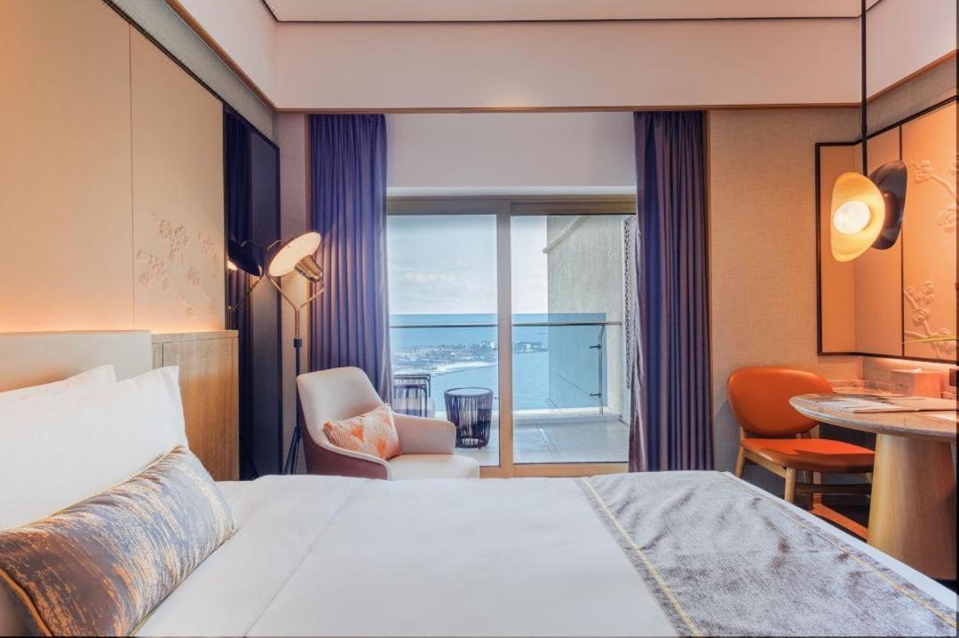 Howard Johnson Plaza By Wyndham Blue Bay Sihanoukville Buitenkant foto