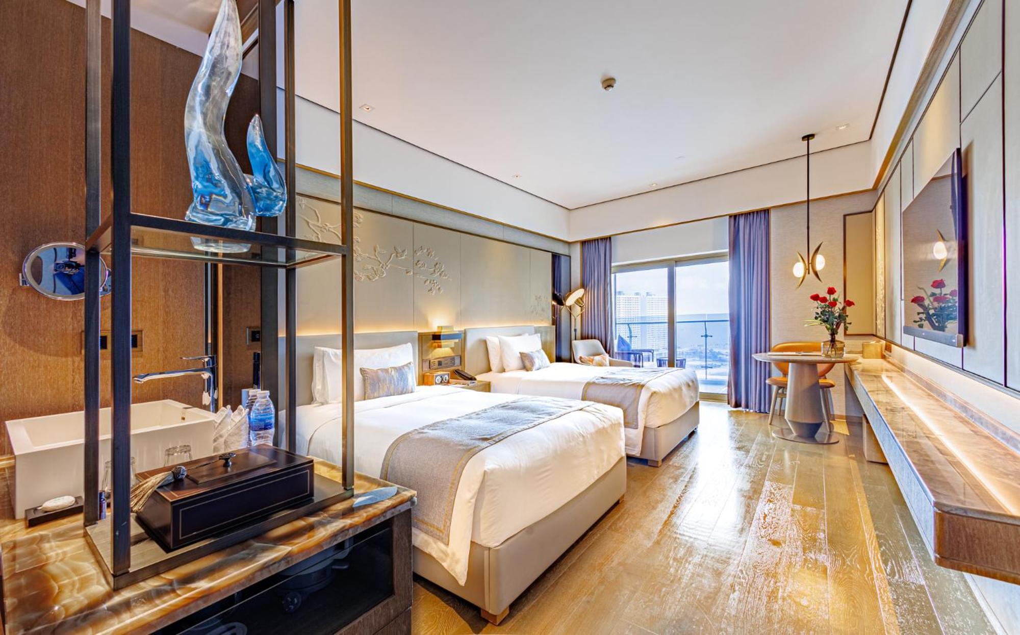 Howard Johnson Plaza By Wyndham Blue Bay Sihanoukville Buitenkant foto