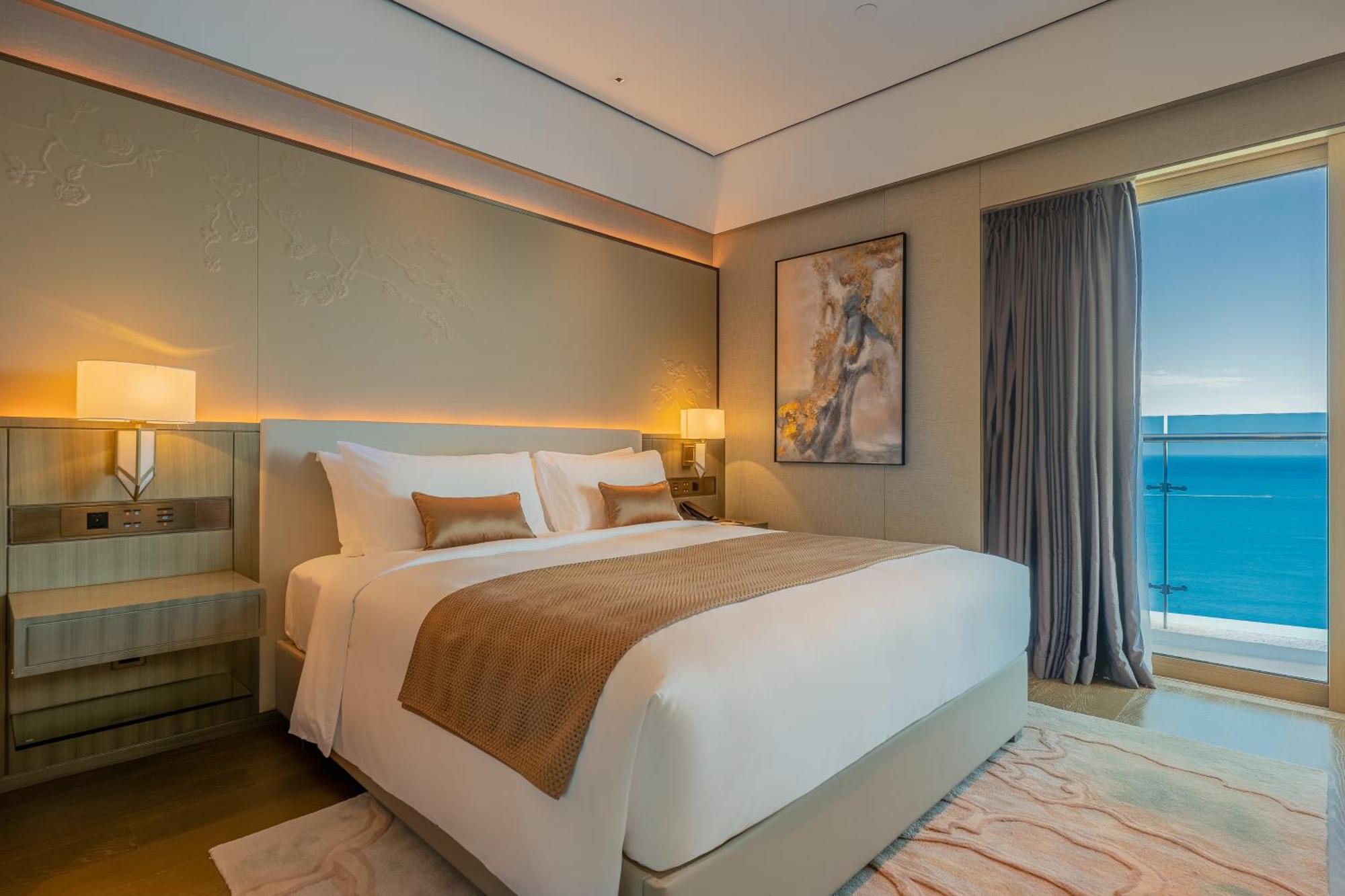 Howard Johnson Plaza By Wyndham Blue Bay Sihanoukville Buitenkant foto