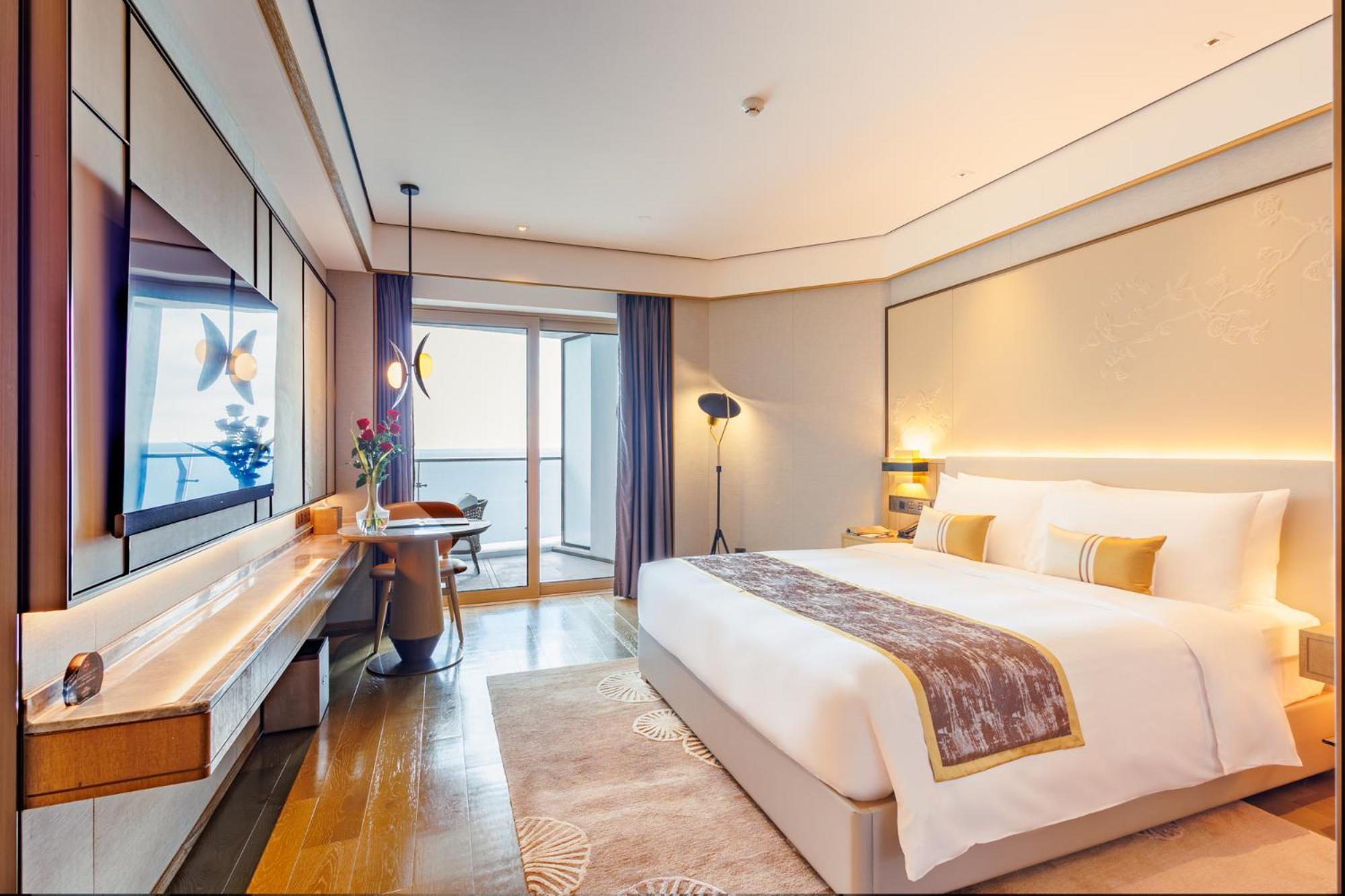 Howard Johnson Plaza By Wyndham Blue Bay Sihanoukville Buitenkant foto